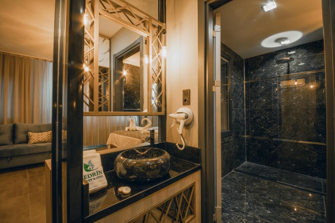Edrin Goezde Hotel *
